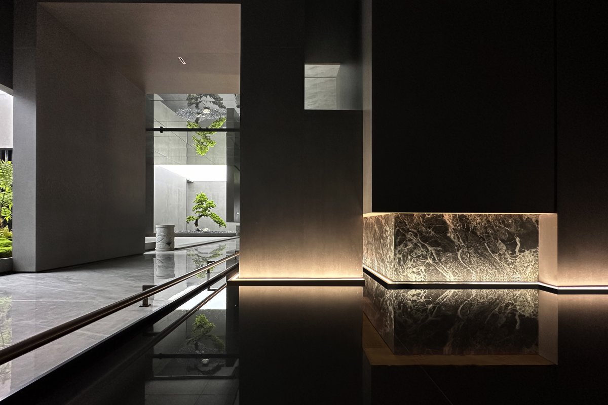 YinjiSpace Topway Design x OUMEI Ceramic Headquarters